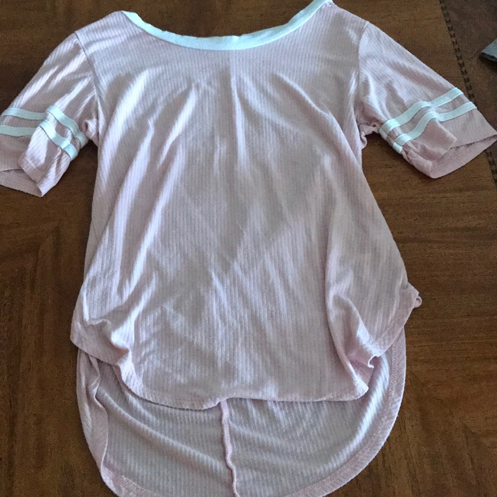 Short sleeve shirt
